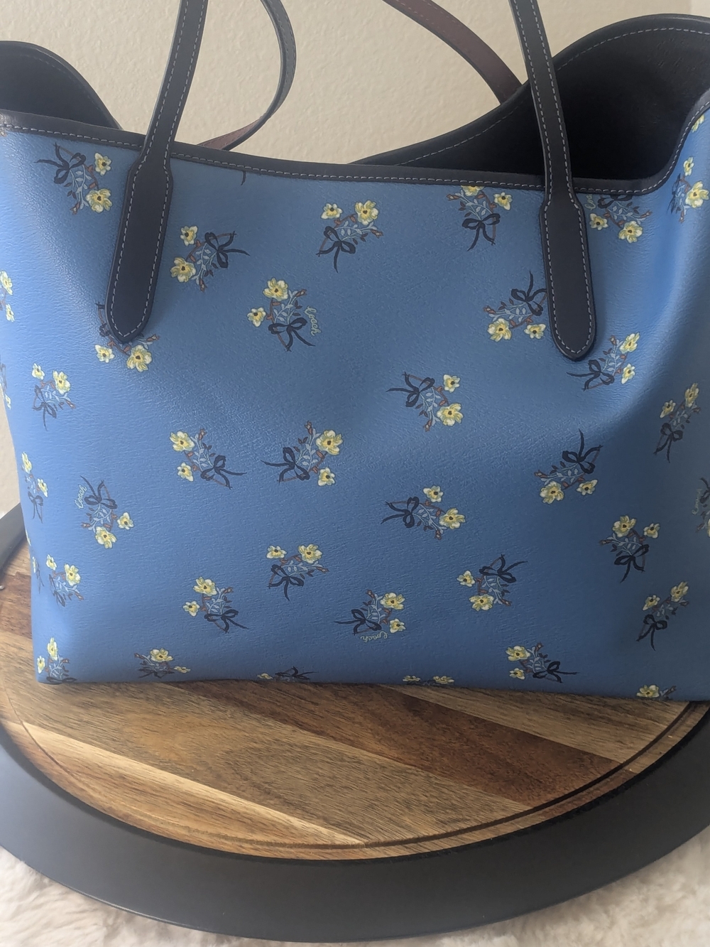 Coach City Tote Blue Floral Bow Print Pebbled Leather Shoulder Bag Large - Picture 8 of 16